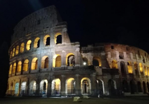 Colosseo two rooms two bathrooms